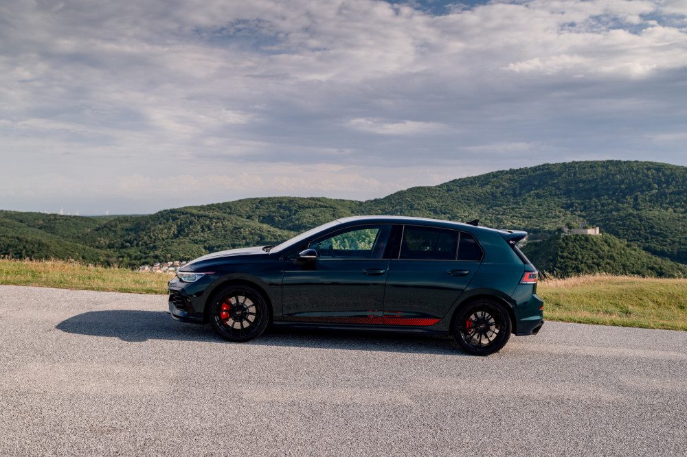 Volkswagen Golf GTI EDITION 50